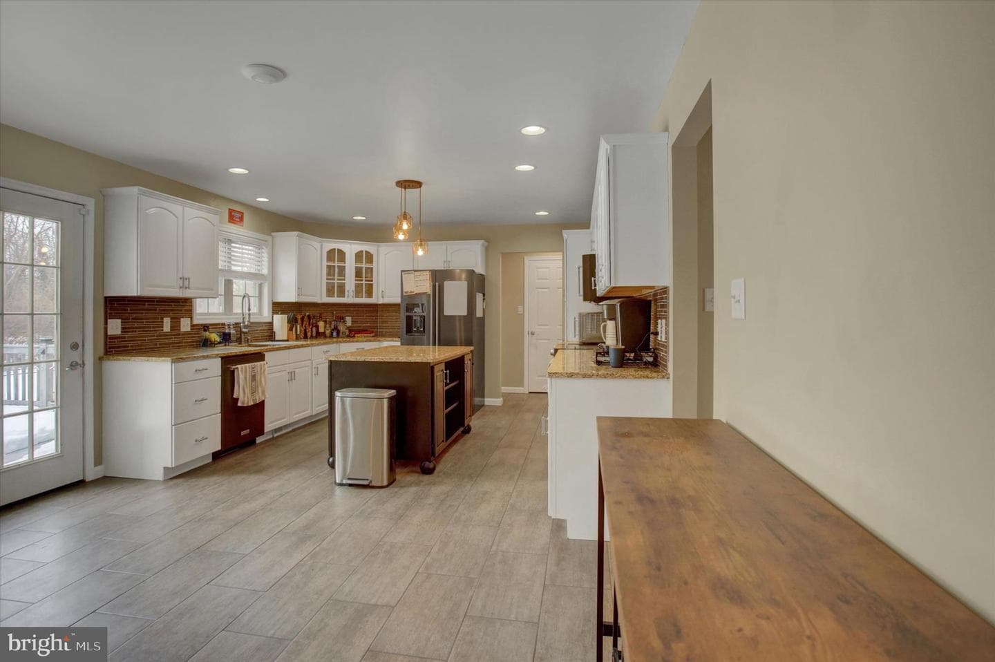 108 N Blackberry Lane photo 16