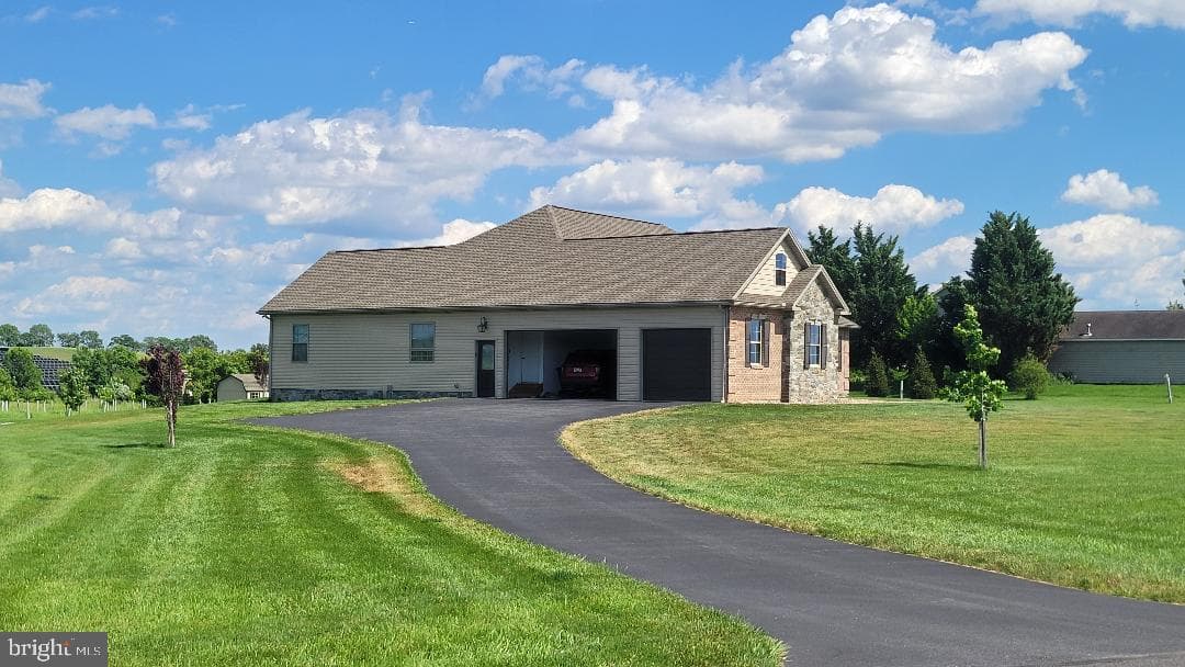 7654 Windmill Road, Greencastle