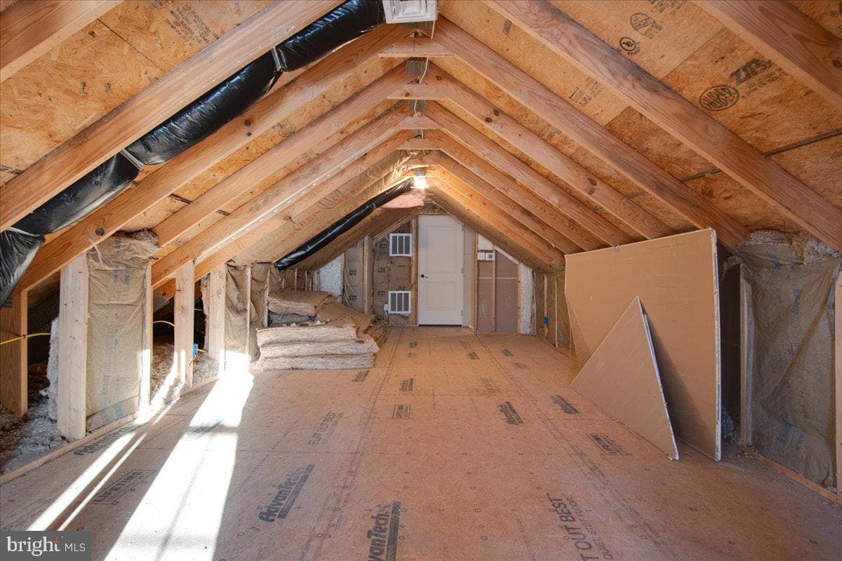 7654 Windmill Road photo 27