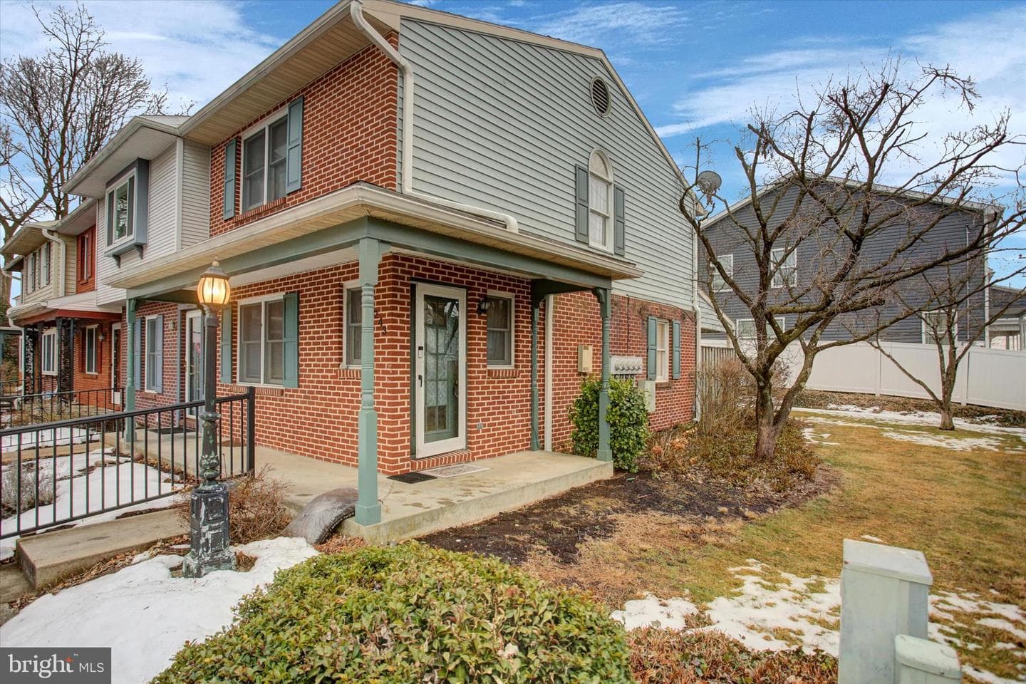 243 Ringgold Street photo 3