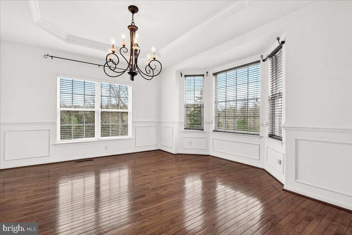 603 N Shannon photo 18