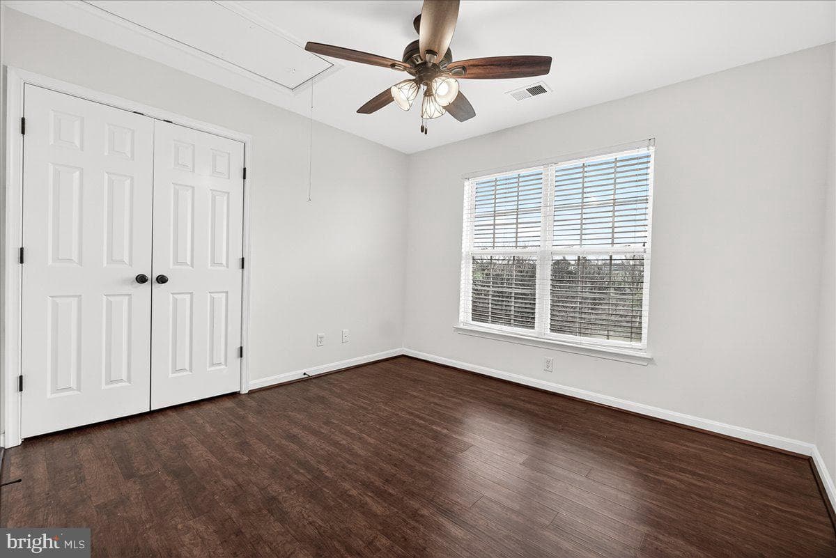 603 N Shannon photo 29