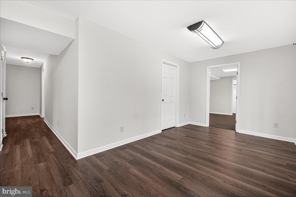 603 N Shannon photo 41