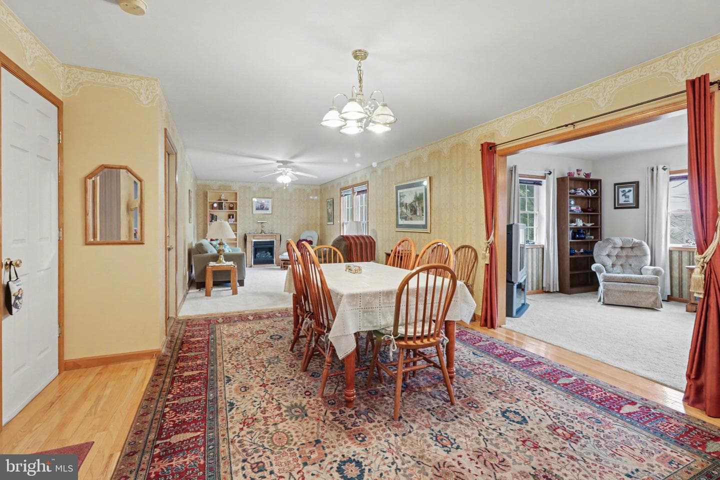 467 Beech Tree Street photo 3