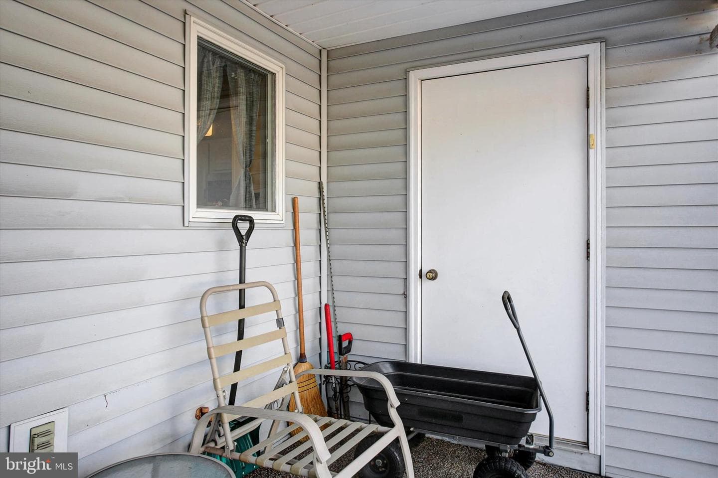 1077 Progress Road photo 32