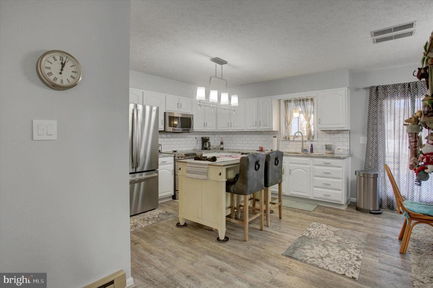 1077 Progress Road photo 7