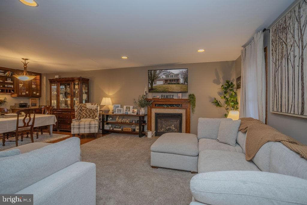 233 Carmack Drive photo 11