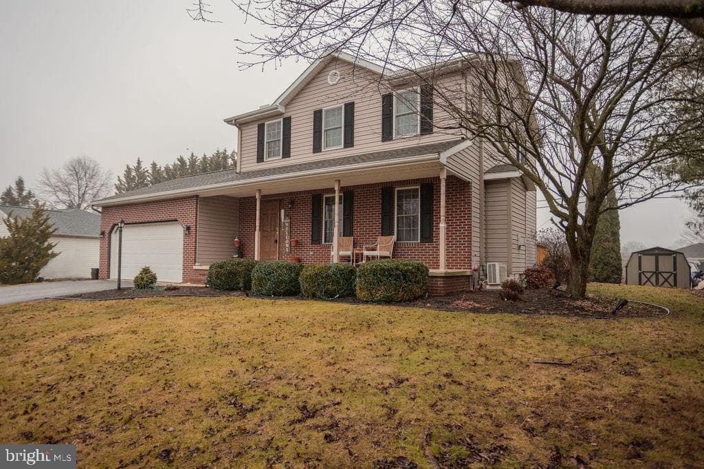 233 Carmack Drive photo 2