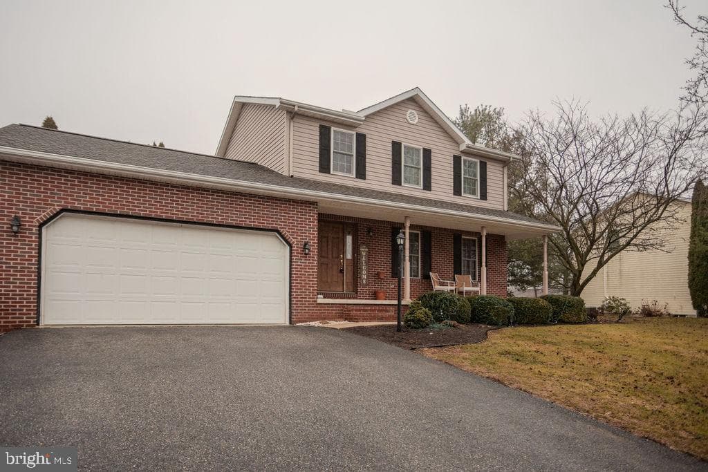 233 Carmack Drive photo 4