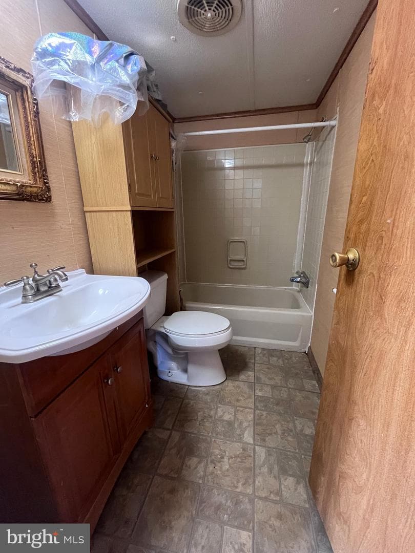 1003 Kessler Drive photo 12