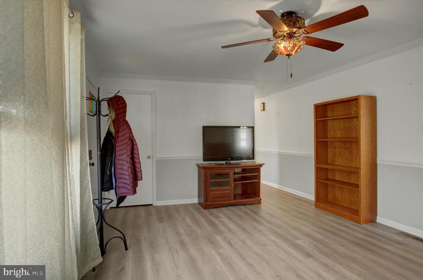 340 Ridge Avenue photo 13