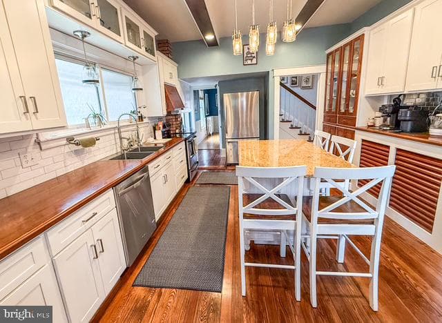 105 Linden Avenue photo 13