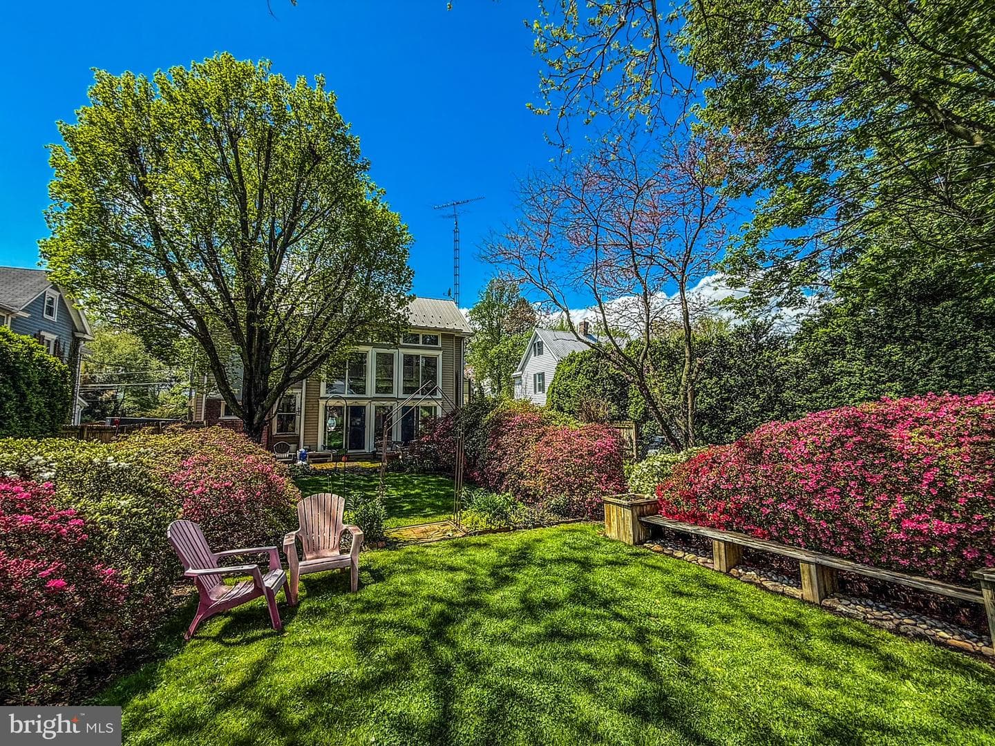 105 Linden Avenue photo 38