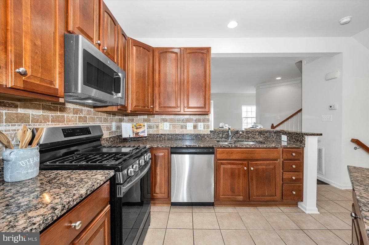 12436 N Welty photo 15