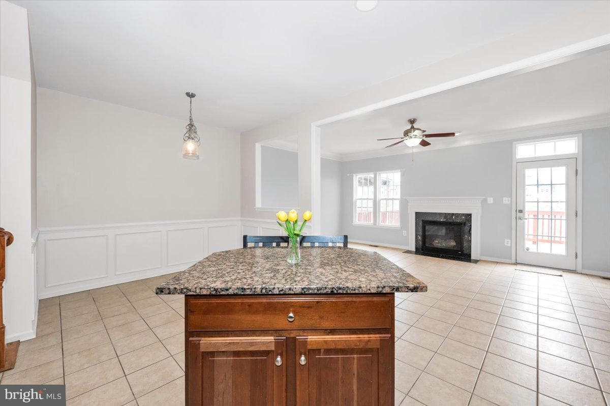 12436 N Welty photo 16