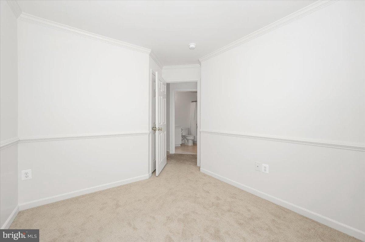 12436 N Welty photo 41