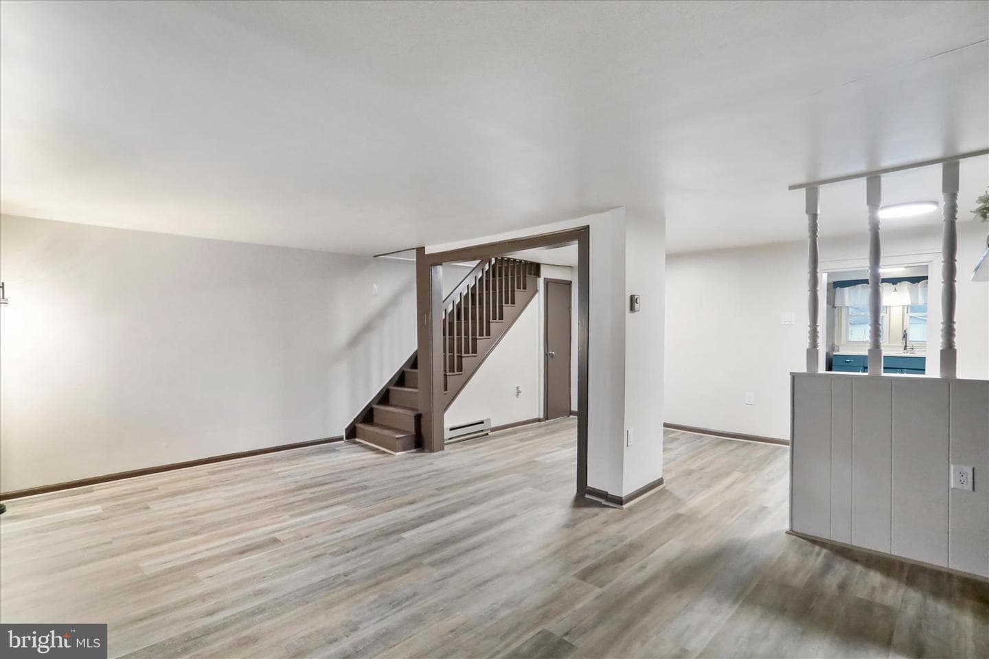 129 E Franklin Street photo 6