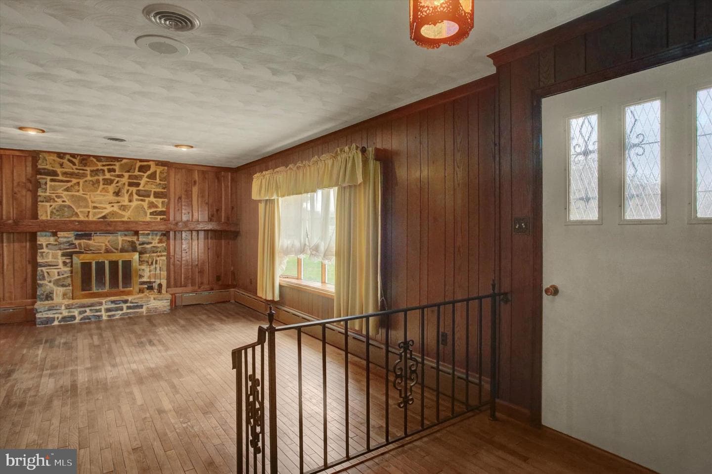 1343 Second Avenue photo 22