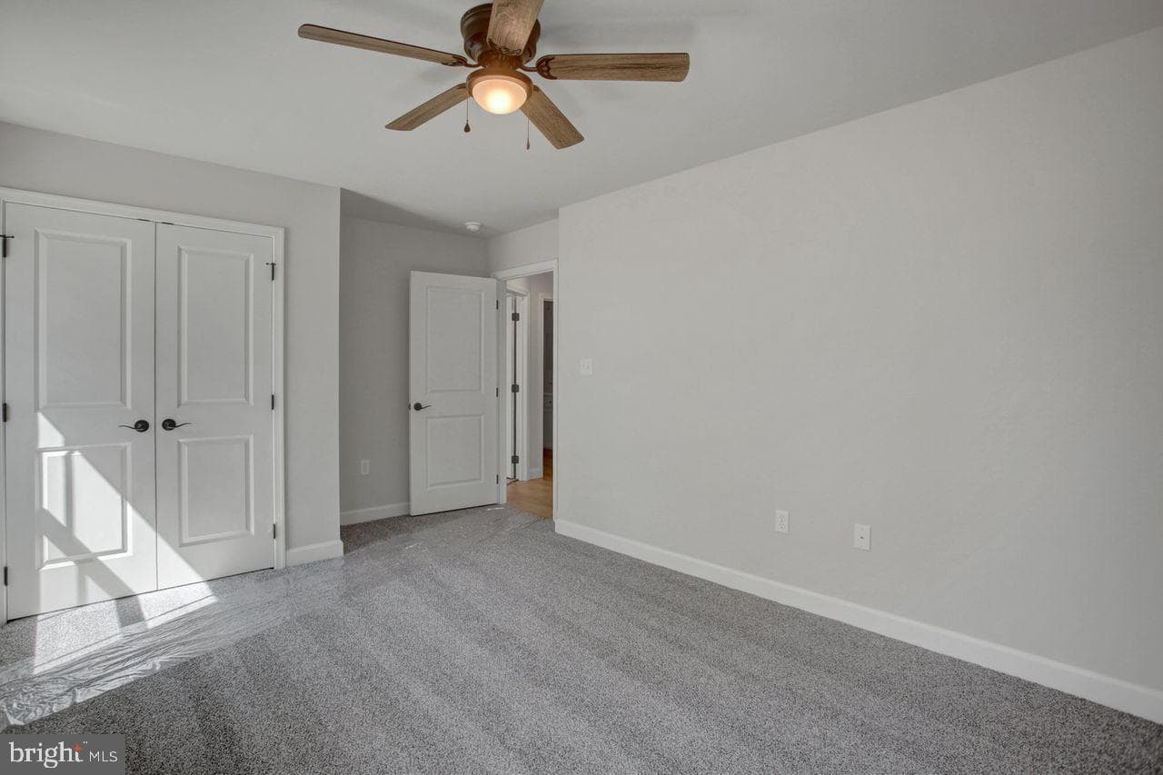 6342 Penn National Drive photo 20