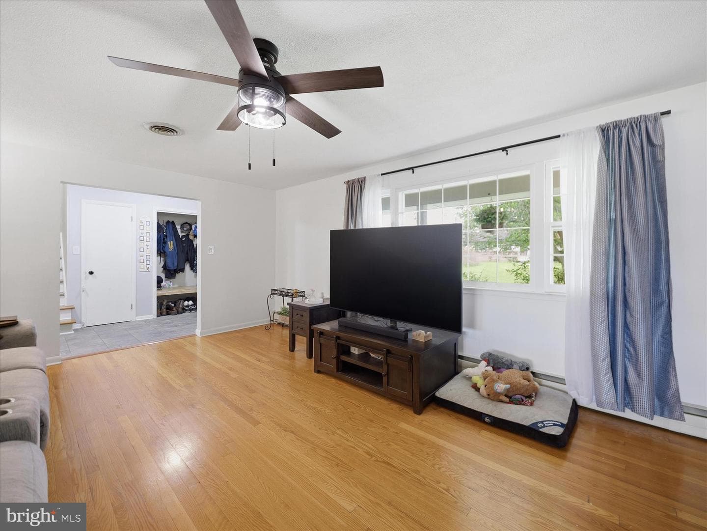 173 Colonial Drive photo 8