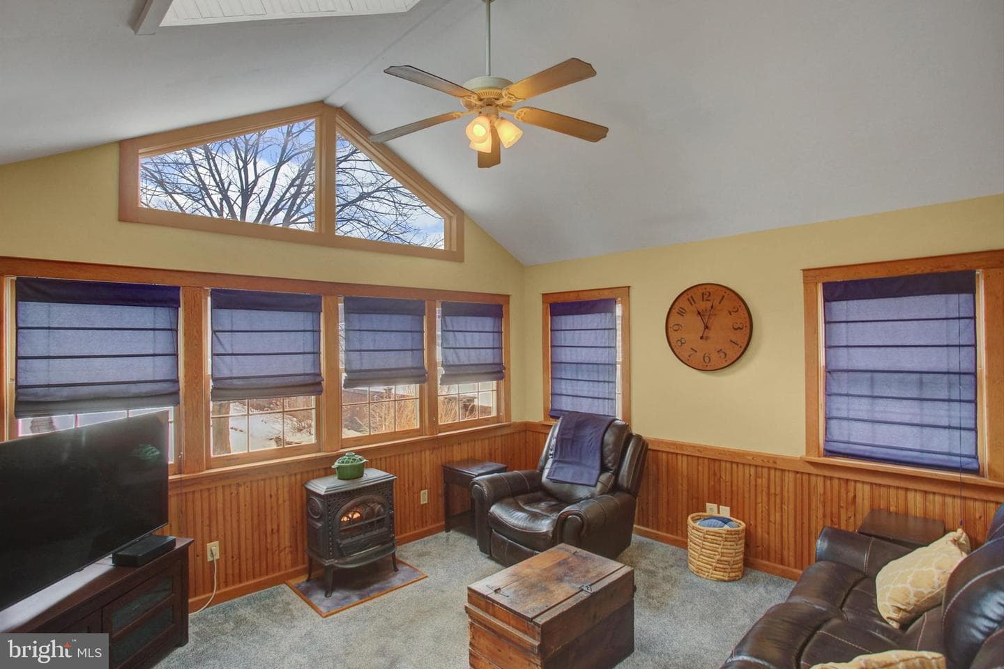 530 E Catherine Street photo 31
