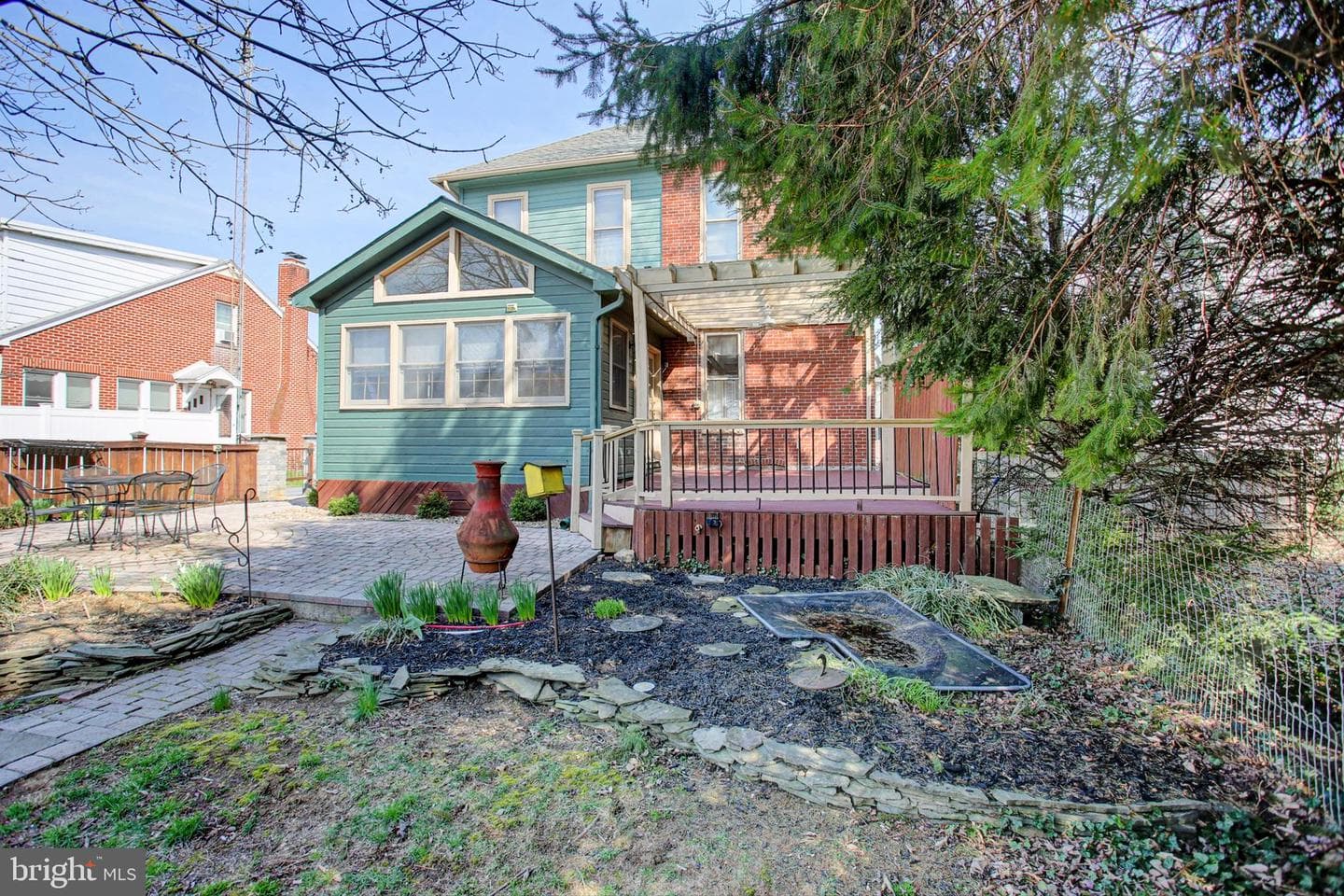530 E Catherine Street photo 49