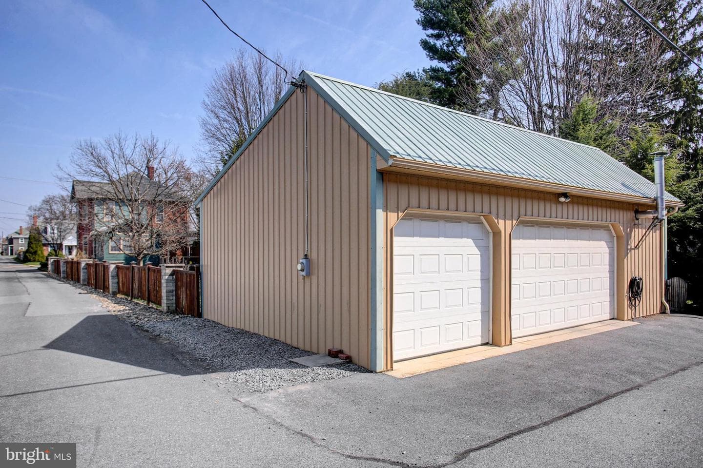 530 E Catherine Street photo 66