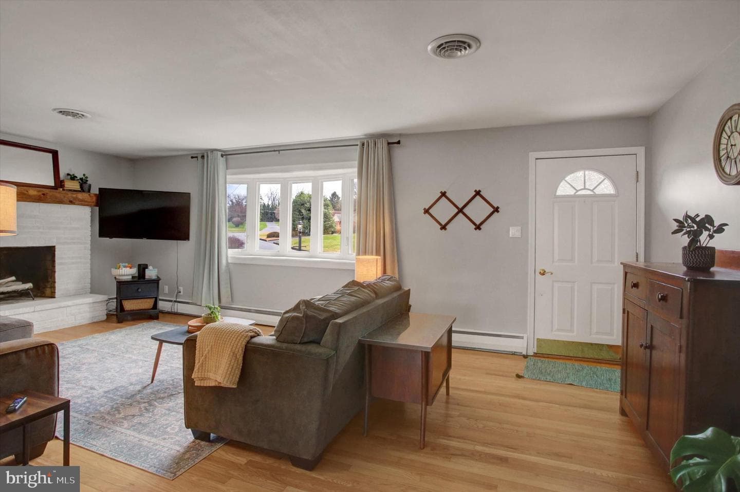 141 Apple Drive photo 11