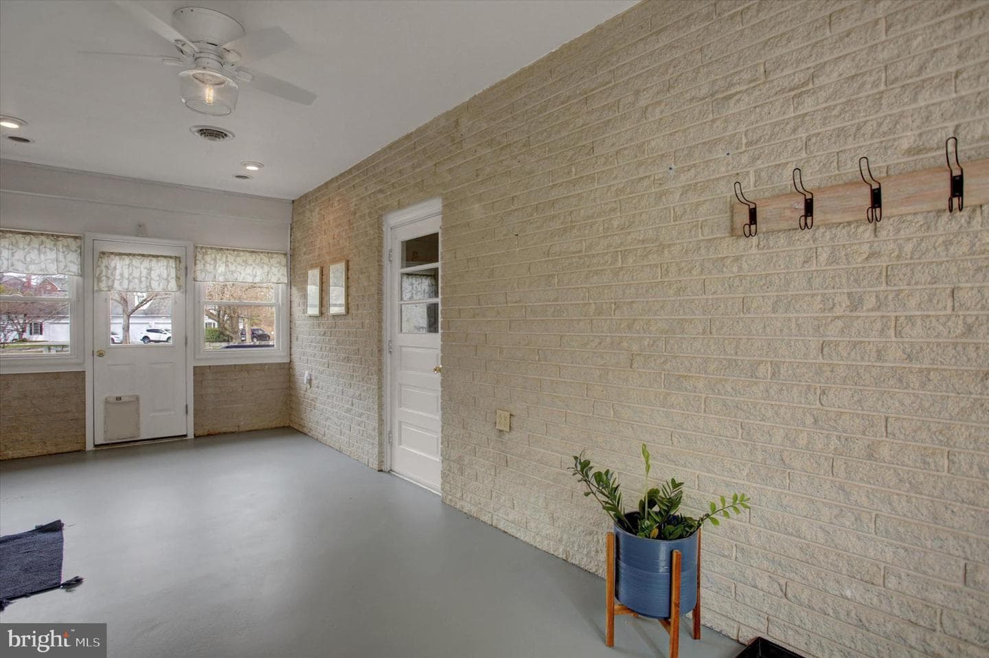 141 Apple Drive photo 21