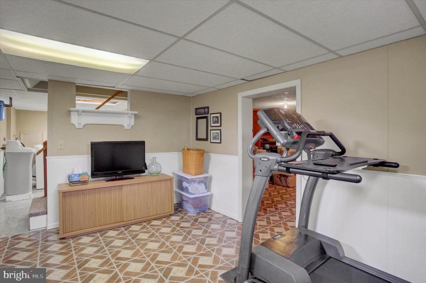 141 Apple Drive photo 29