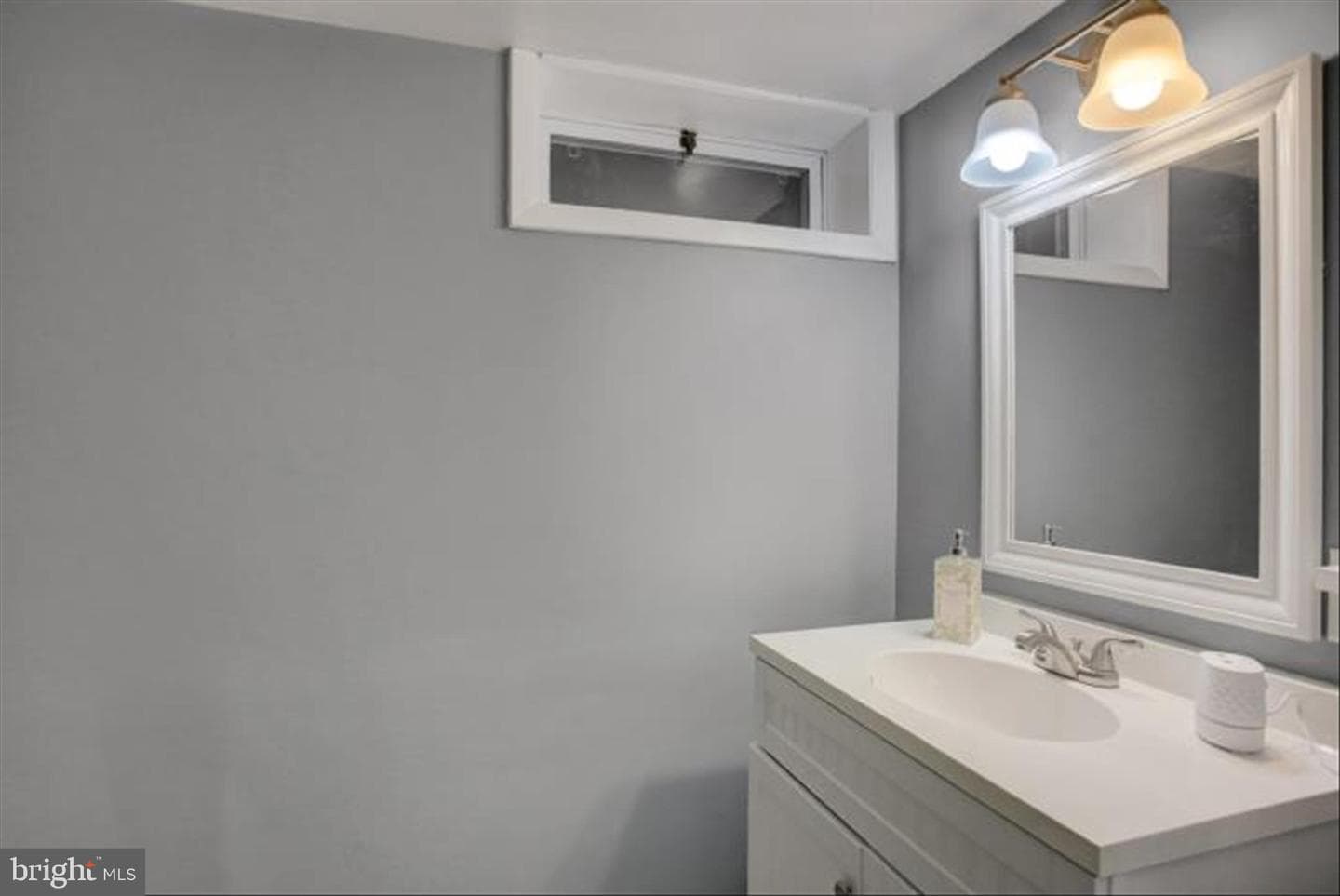 141 Apple Drive photo 32