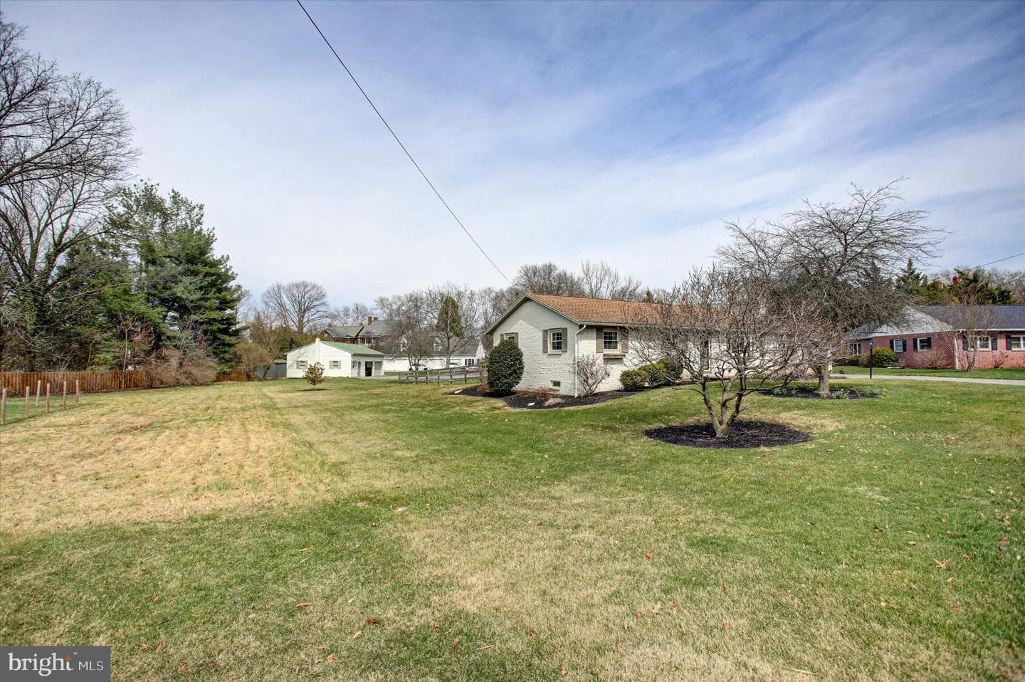 141 Apple Drive photo 39