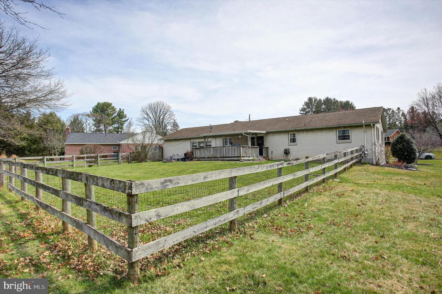 141 Apple Drive photo 40