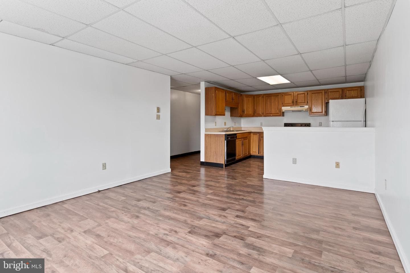270 Second Street W photo 5