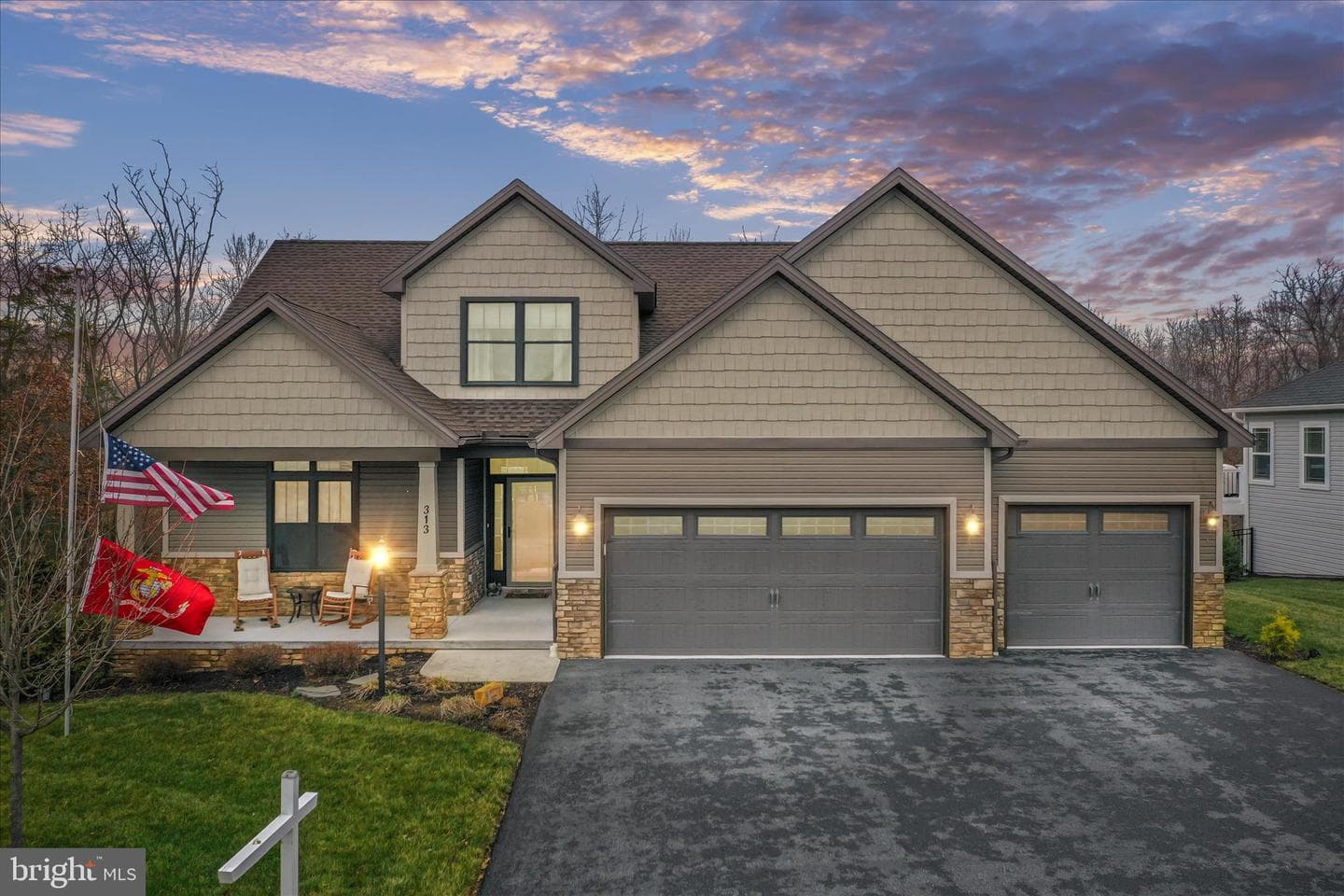 313 Toms Lane photo 3