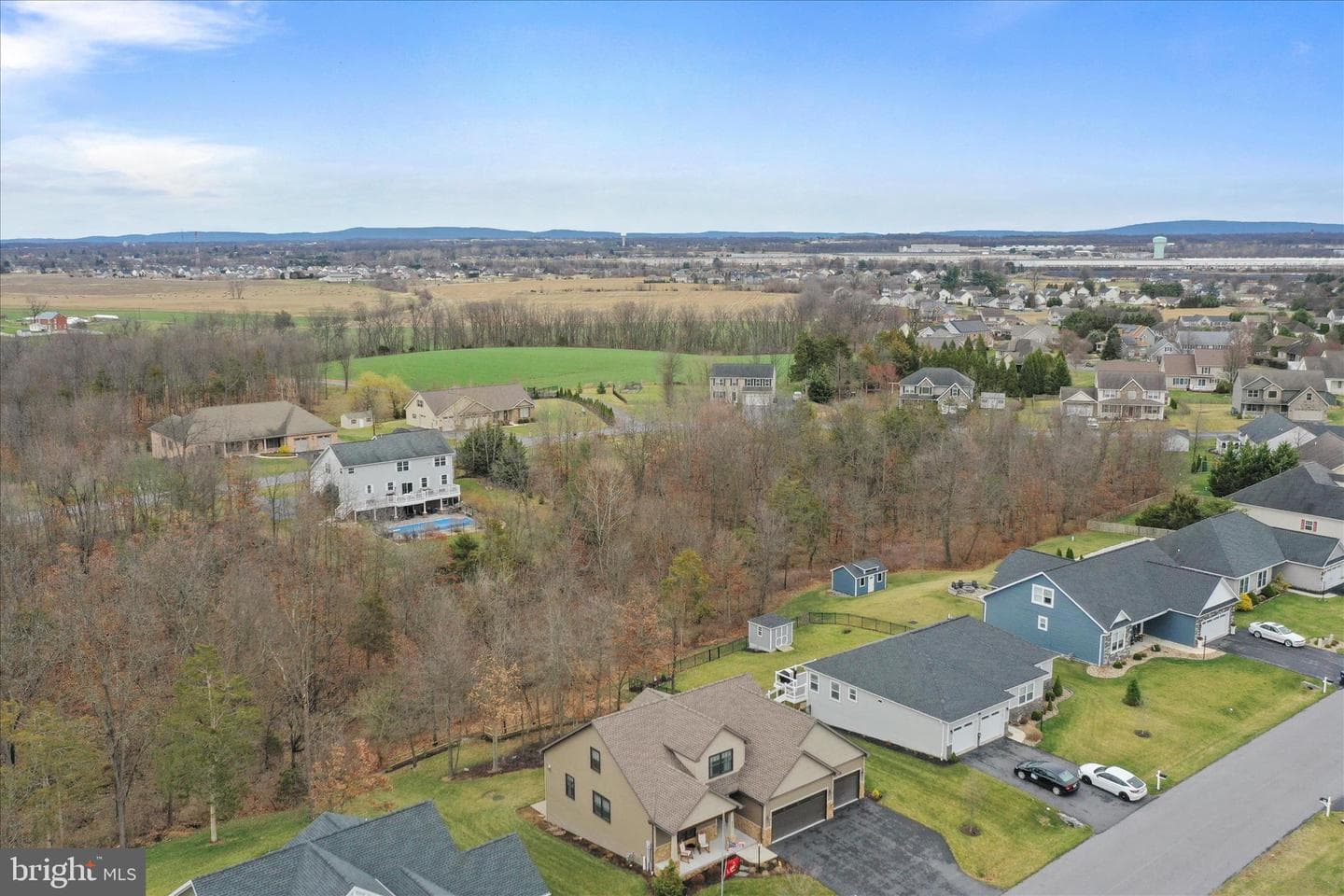 313 Toms Lane photo 56