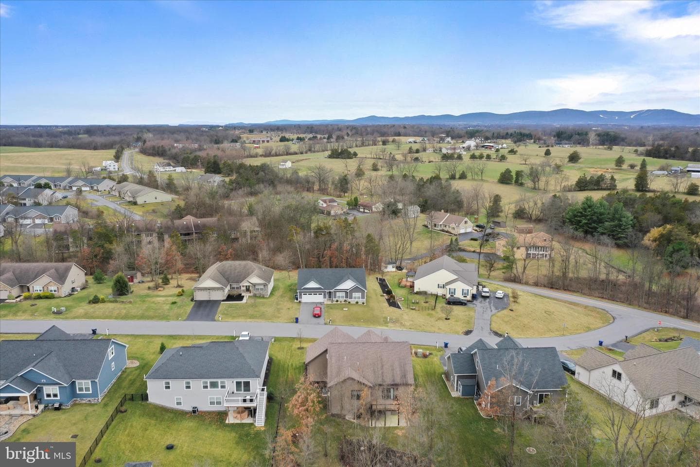 313 Toms Lane photo 59