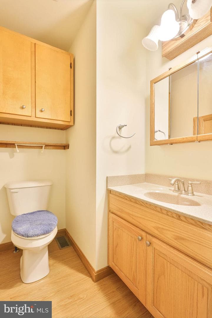 11230 Thornwood Road Road photo 9