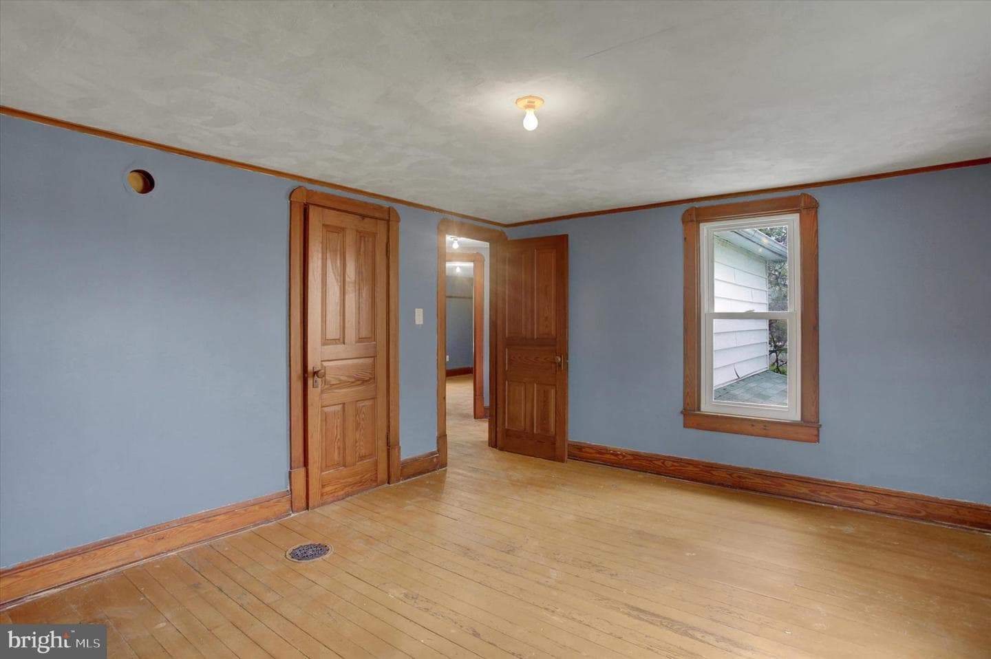 126 Faust Street photo 19