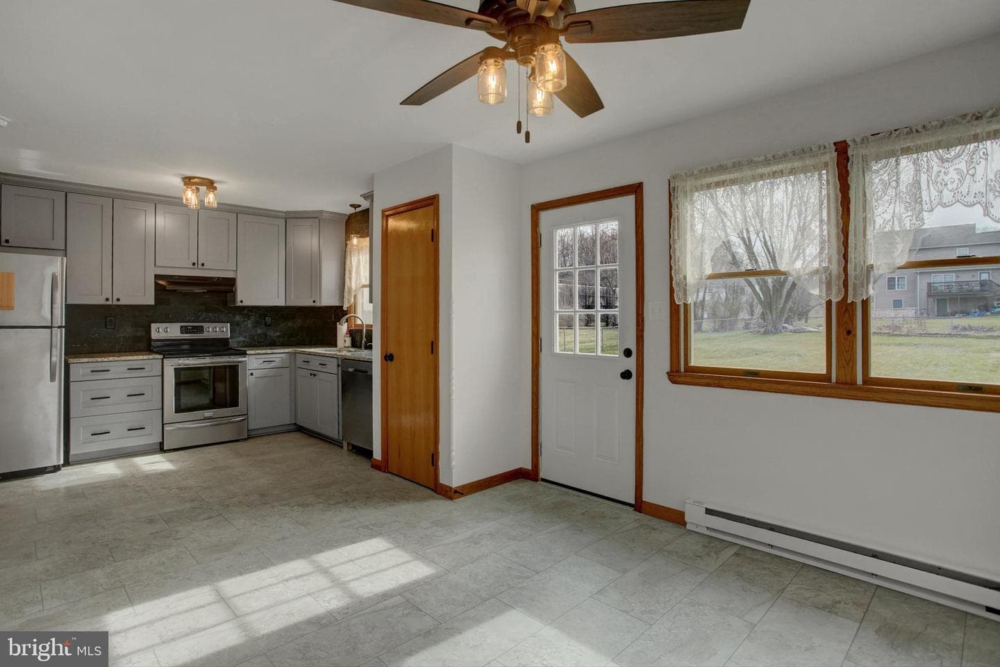 1612 Magnolia Court photo 12