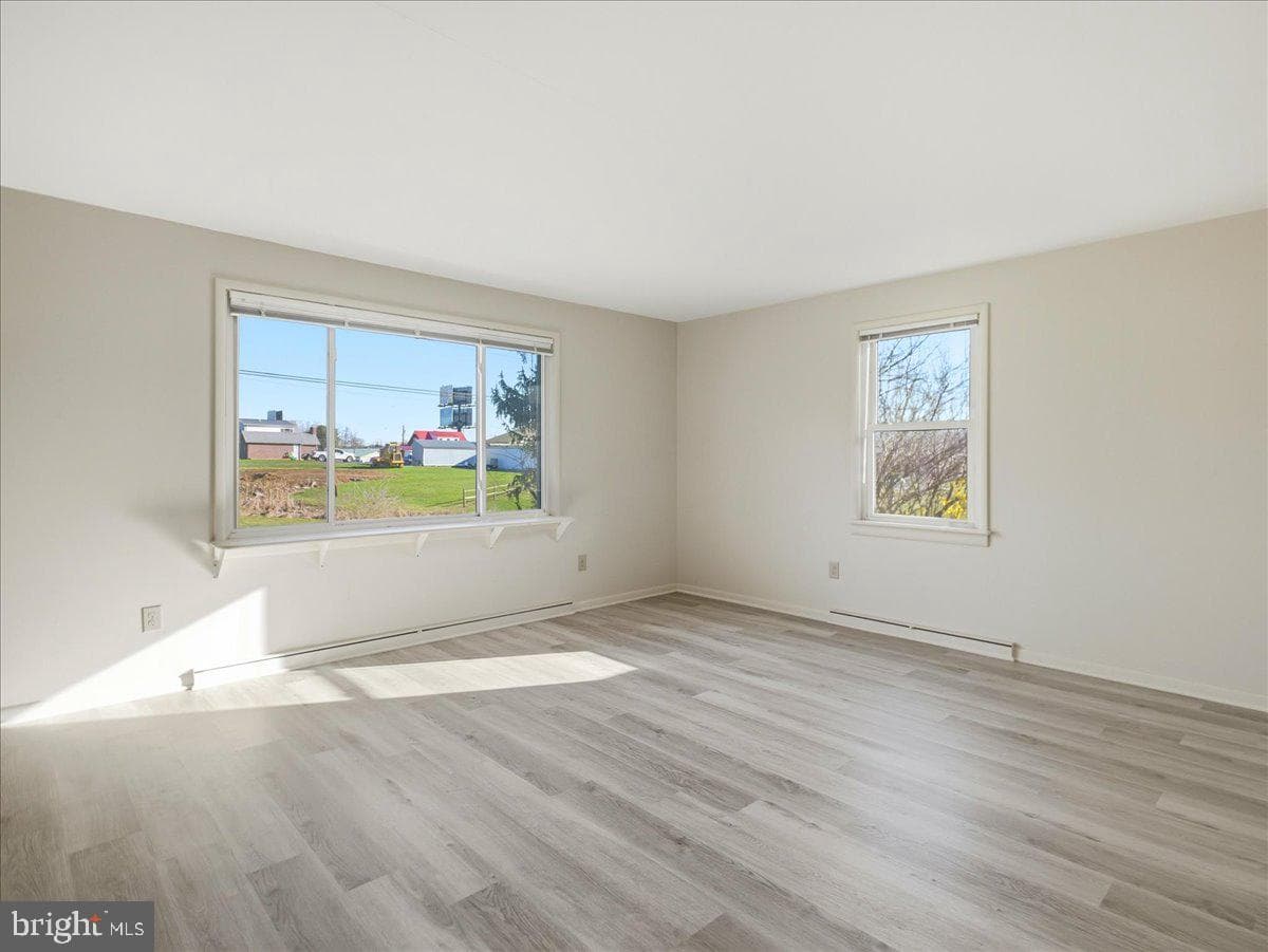 906 Strock Drive Drive photo 6