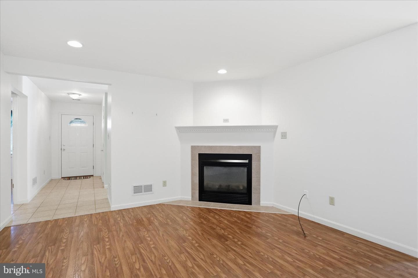 312 Woodvale Drive photo 10