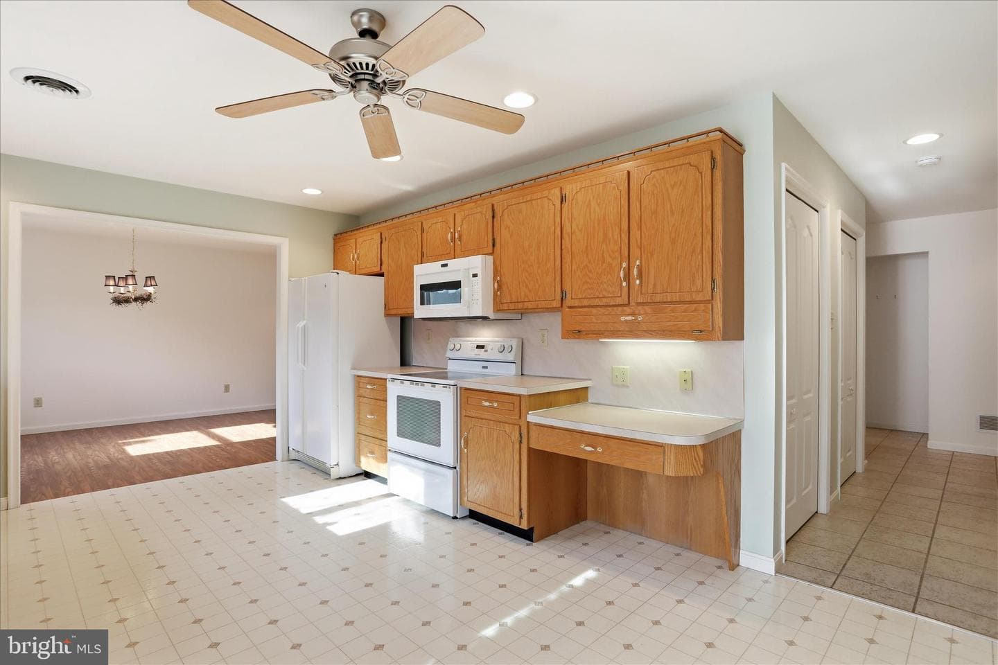 312 Woodvale Drive photo 21
