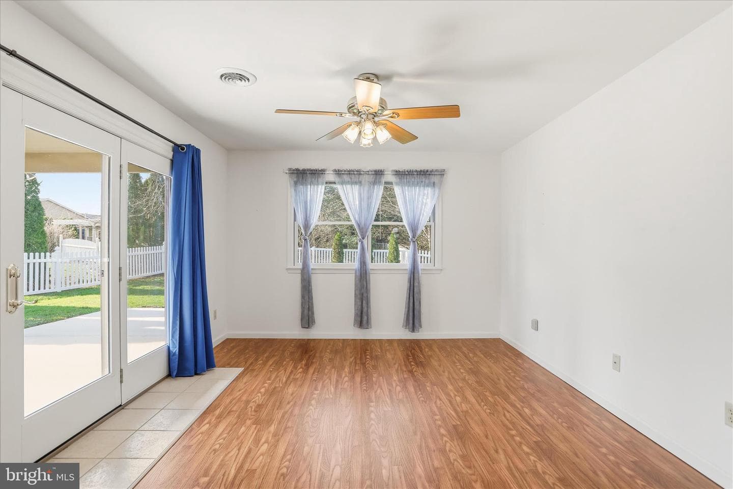 312 Woodvale Drive photo 27