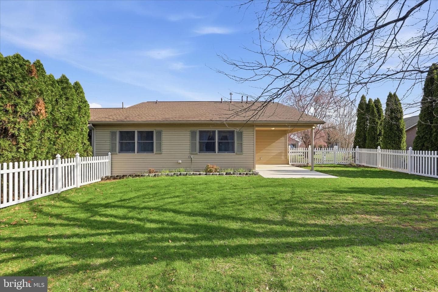 312 Woodvale Drive photo 39