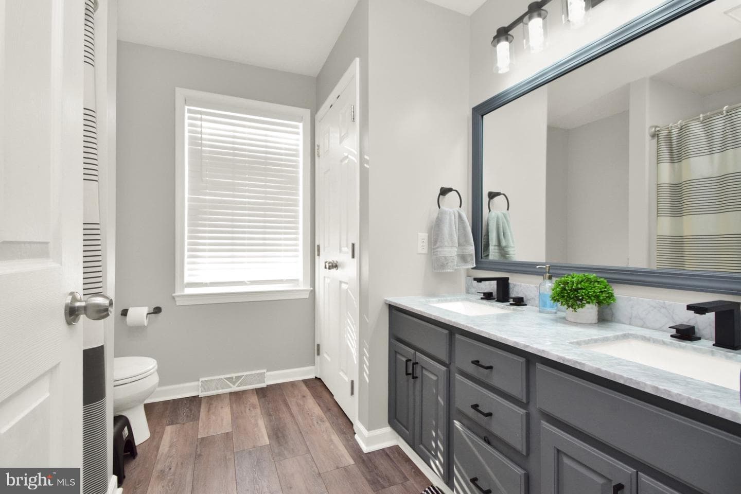 204 Jade Drive photo 12