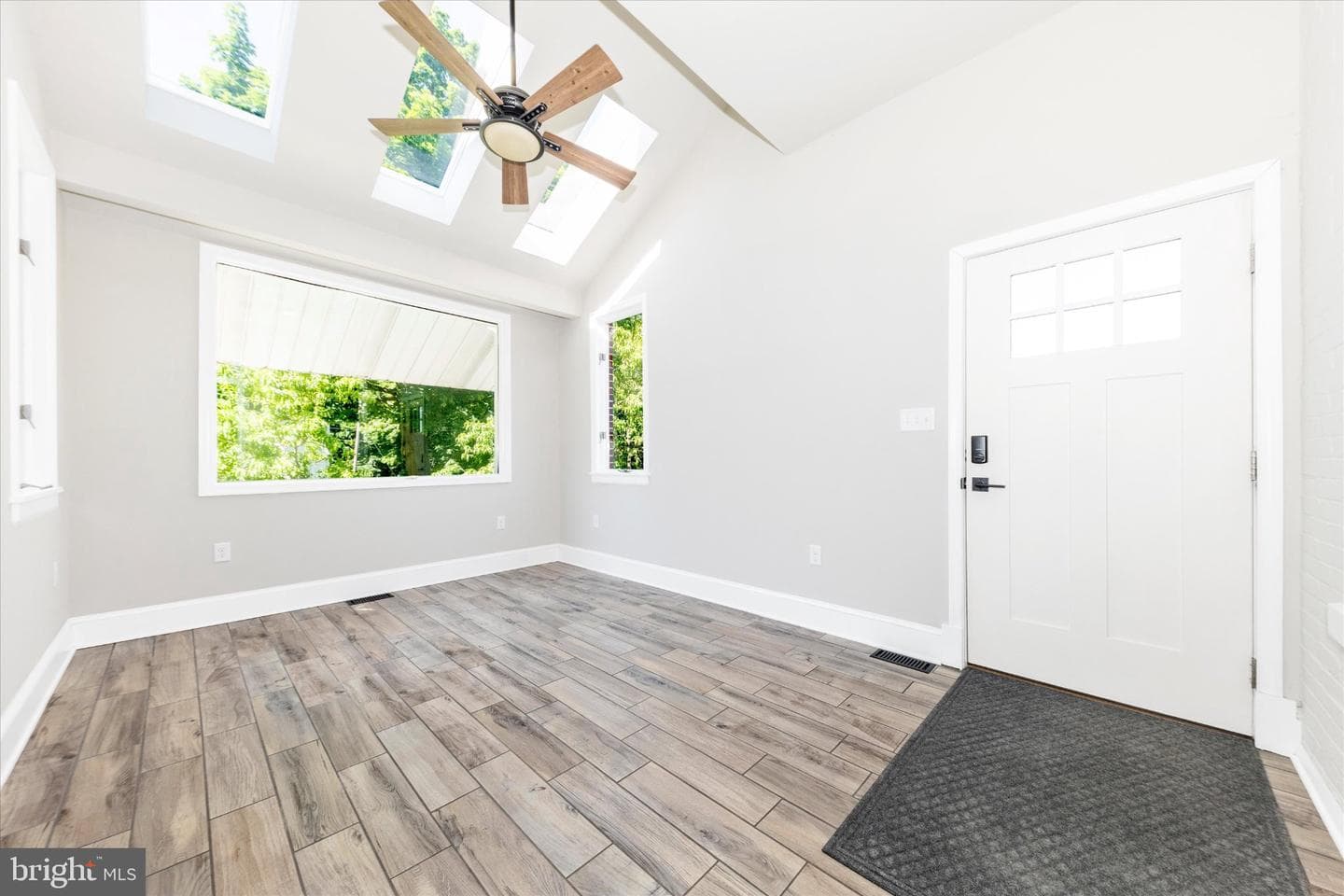 140 N Grant Street photo 14