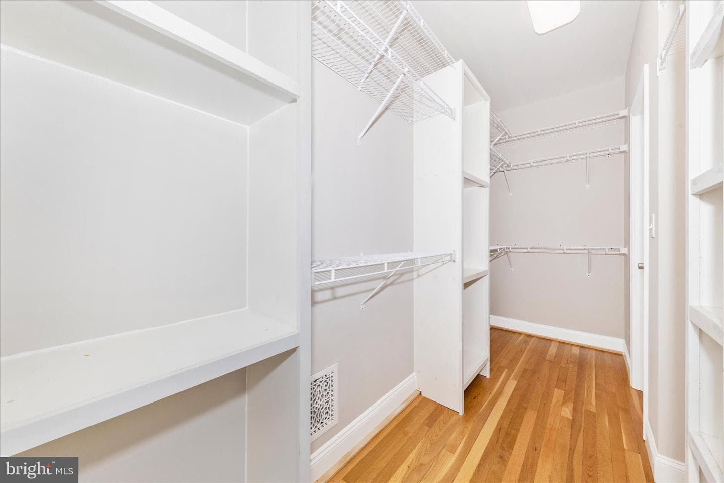 140 N Grant Street photo 23