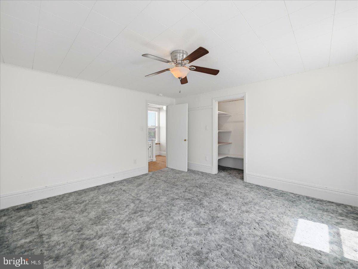 535 Center Street photo 16