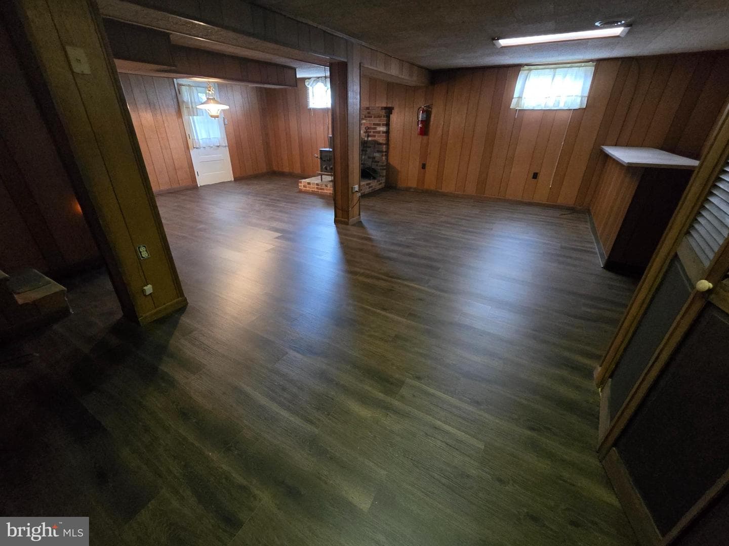 306 Cottage Street photo 19